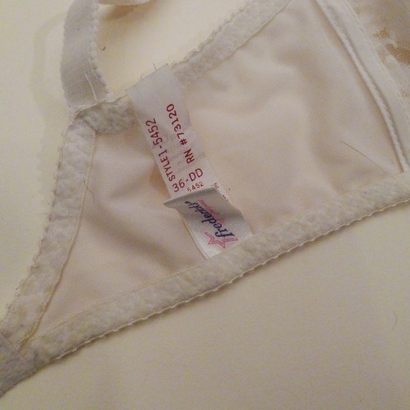 Bra - Picture 2 of 2